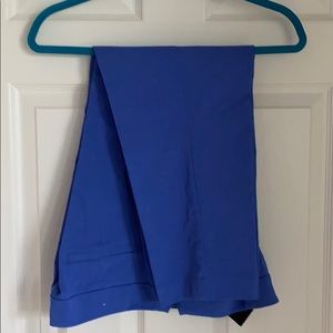 Chico’s So Slimming Capri Pants